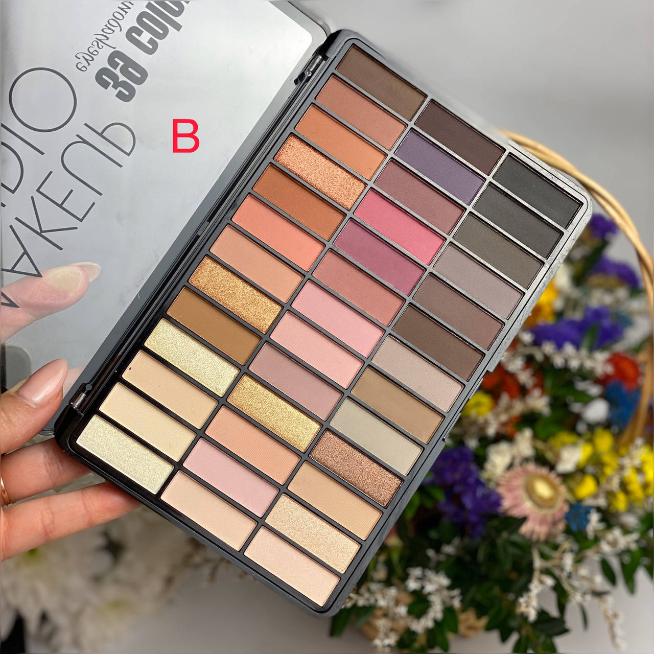 

Палитра теней DoDo Girl 39 Colors Eyeshadow Palette Makeup Studio вариант В