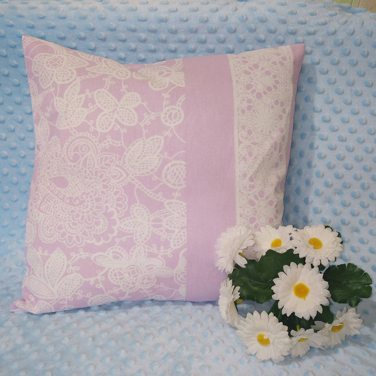 

Наволочка бязь на диванную подушку кружевная сирень, Сиреневый