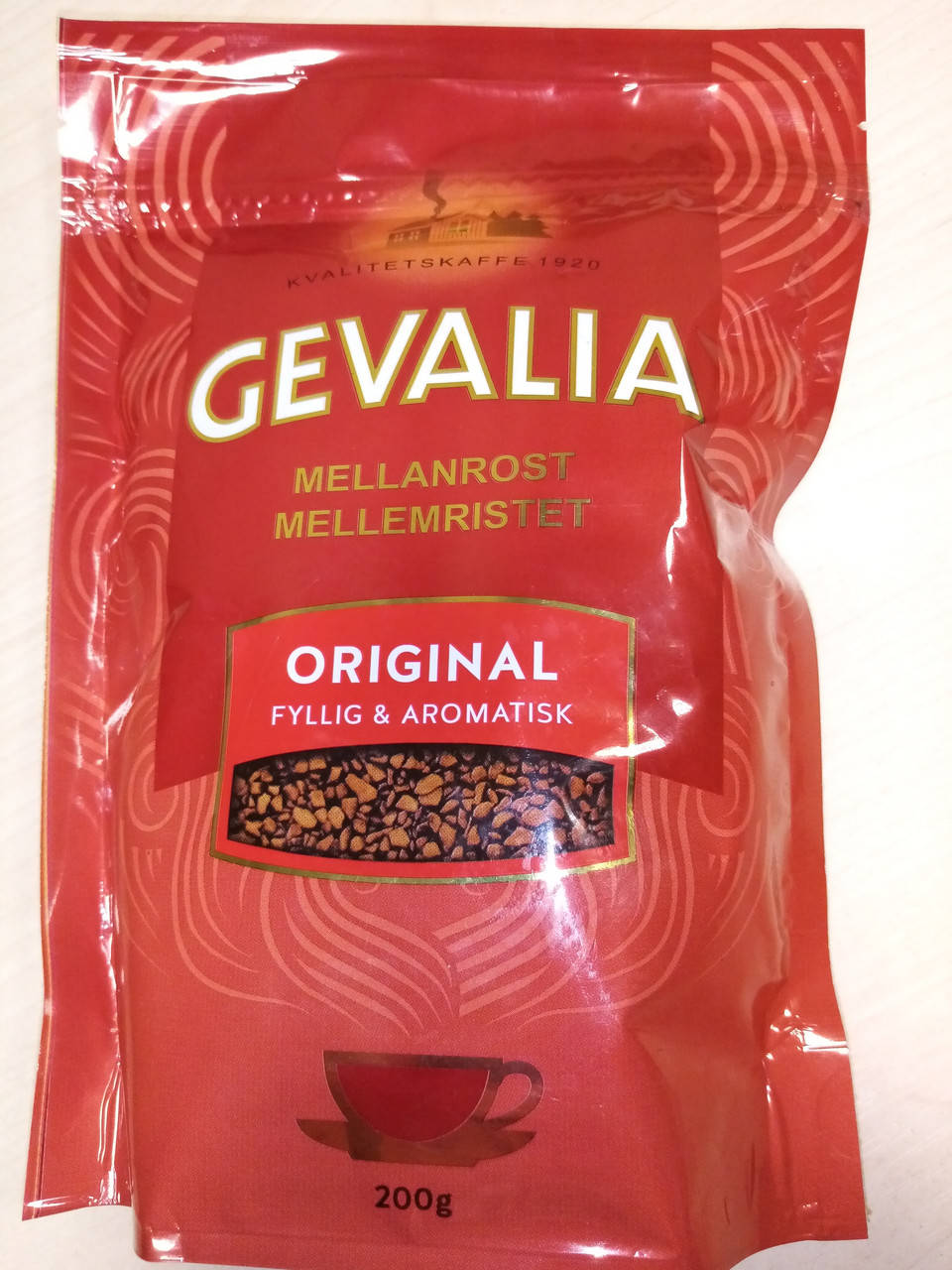 

Швейцарский растворимый кофе "Gevalia" 200 гр.