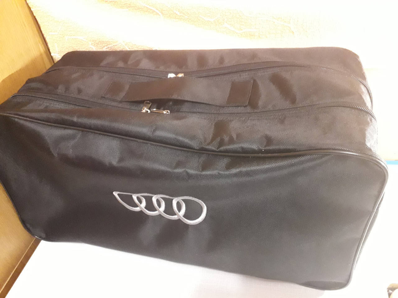 

Сумка автомобилиста Audi, любой логотип авто!