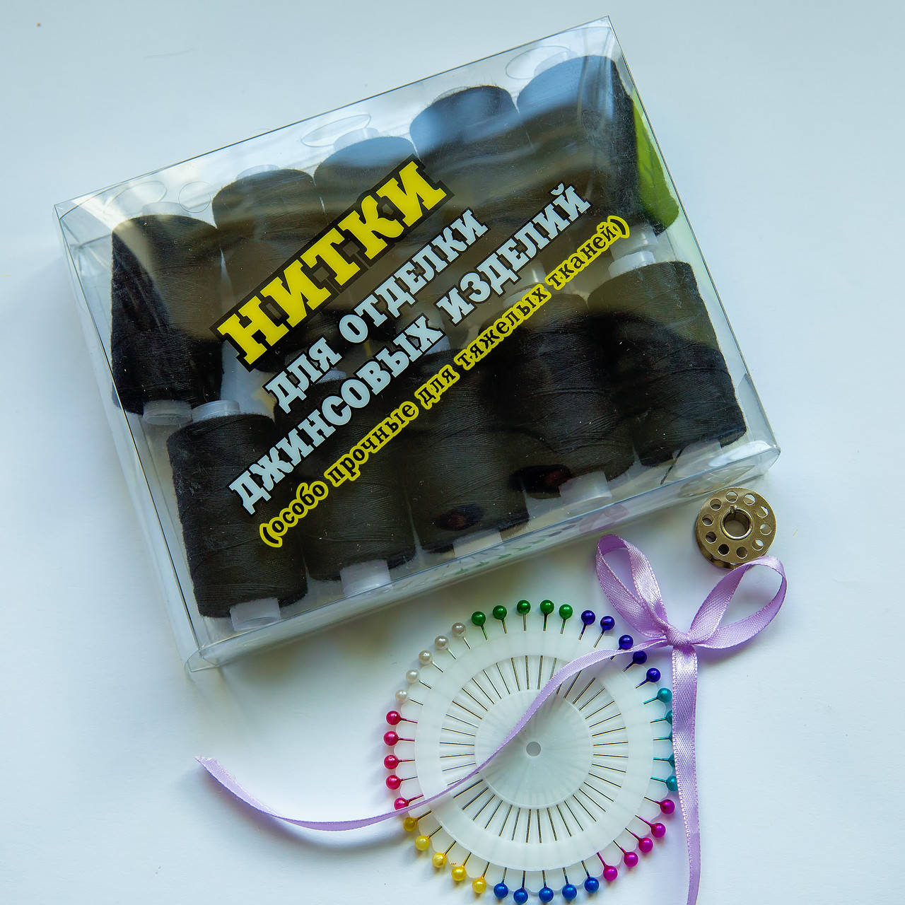 

Нитки швейные для отделки джинсовых тканей / цвет чёрный / упаковка 10 бобин /заказ от 1 бобины, Черный