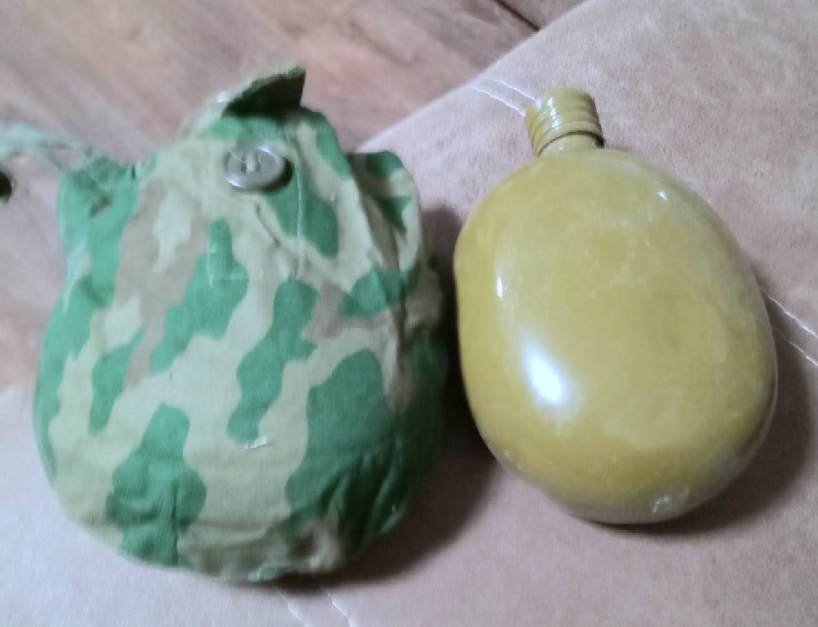 

Фляга армейская с чехлом СССР