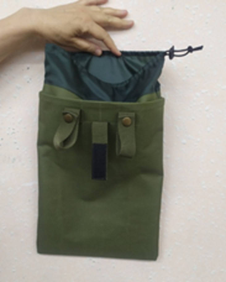 

Подсумок для сброса использованных магазинов Хаки