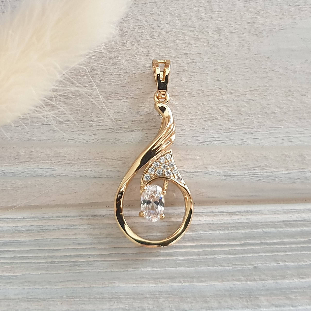 

Женский кулон "Капля". Позолота 18 К Xuping, медицинское золото, хьюпинг, ювелирная бижутерия