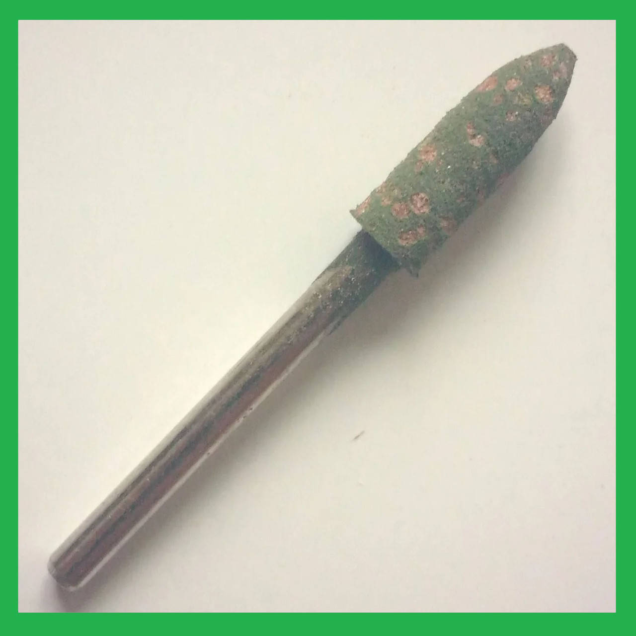 

Шлифовальная насадка - пуля 5 мм, Материал - резина с абразивом. Абразивная шарошка