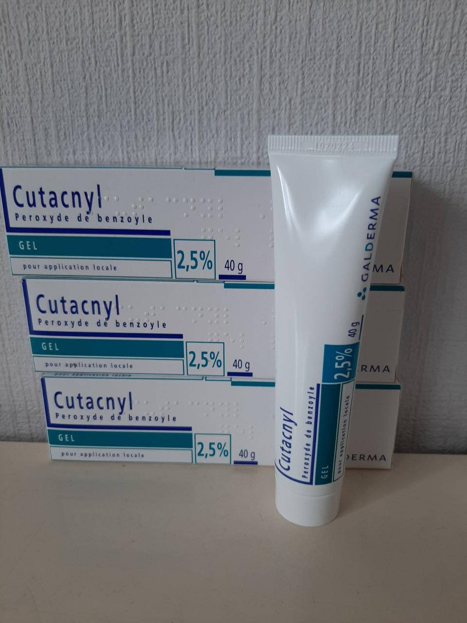 

Кутакнил гель 2,5% Cutacnyl Gel (Benzac AC) 40г. Срок до 10.2023