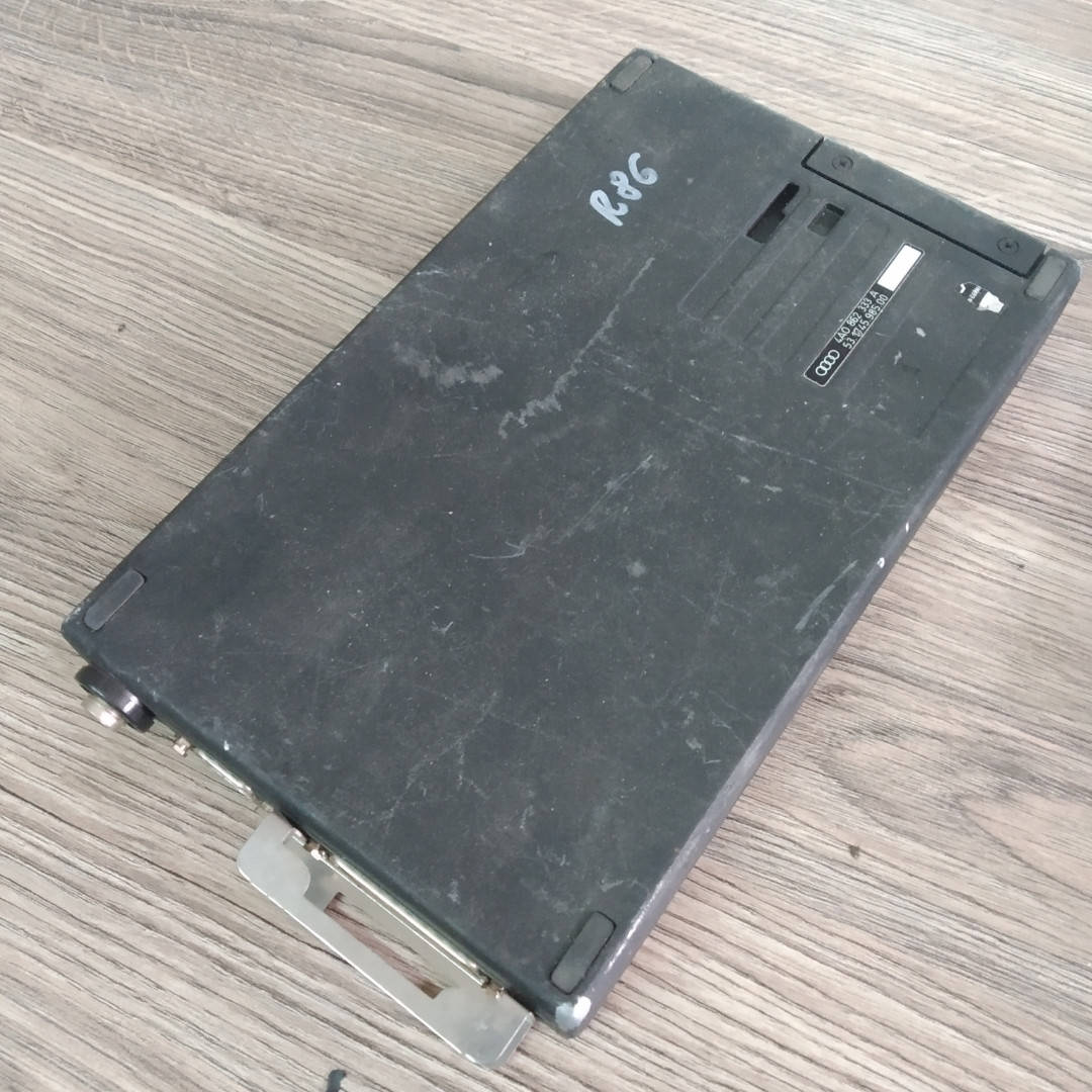 

Блок управления телефоном Audi A8 D2 4A0862333A