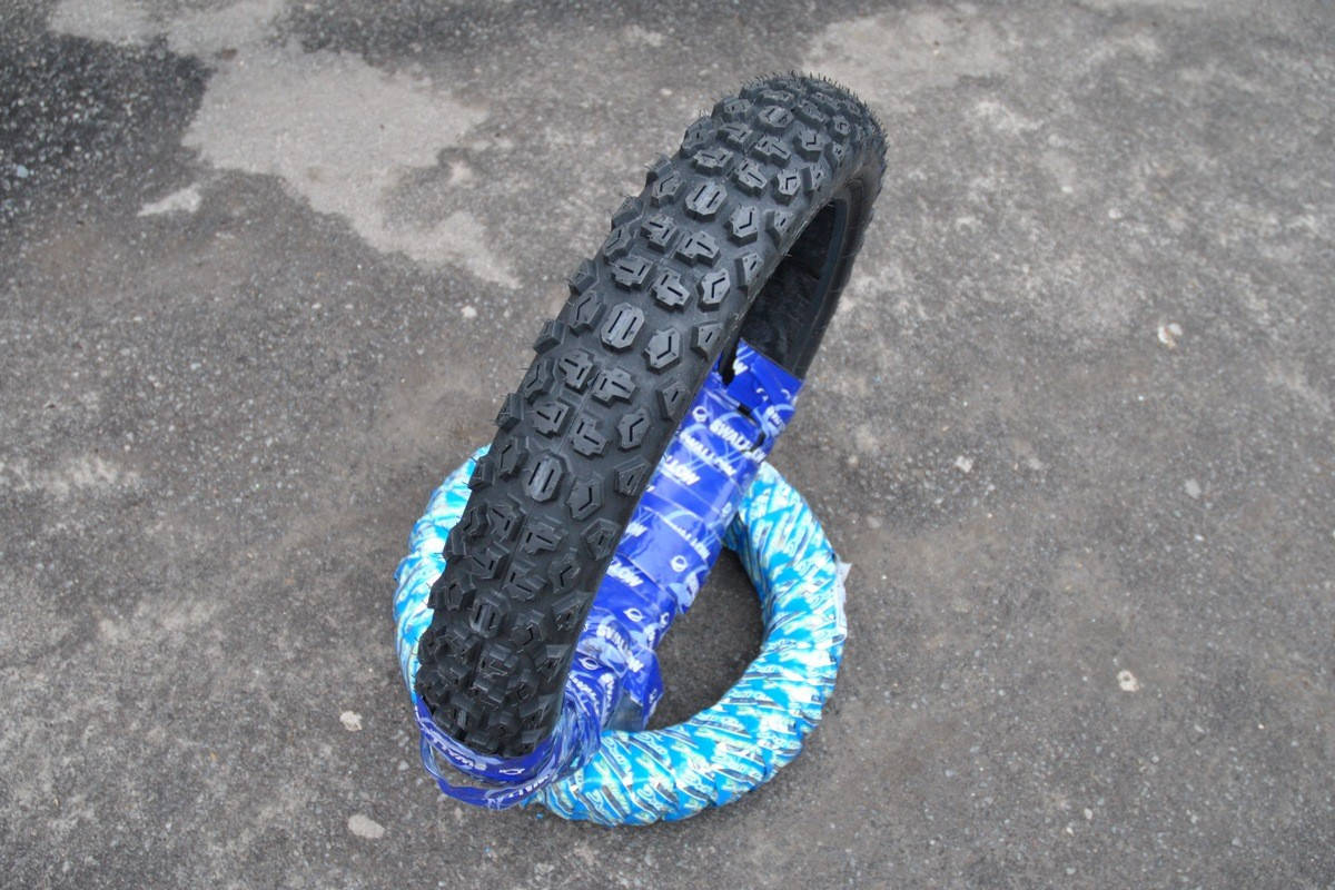 

Покрышка 3.00-17 Swallow MT-409 Enduro