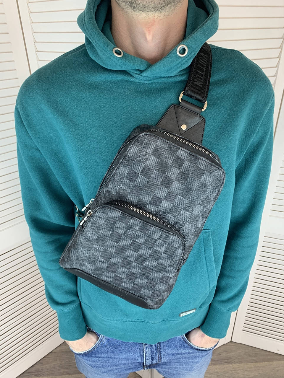 

Сумка мужская Louis Vuitton Луи Витон через плечо Стильная Прочная PU кожа Надежная Регулируемый ремешок, Серый