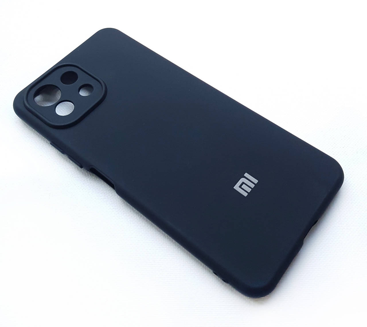 

Силиконовый чехол на Xiaomi Mi 11 lite черный микрофибра