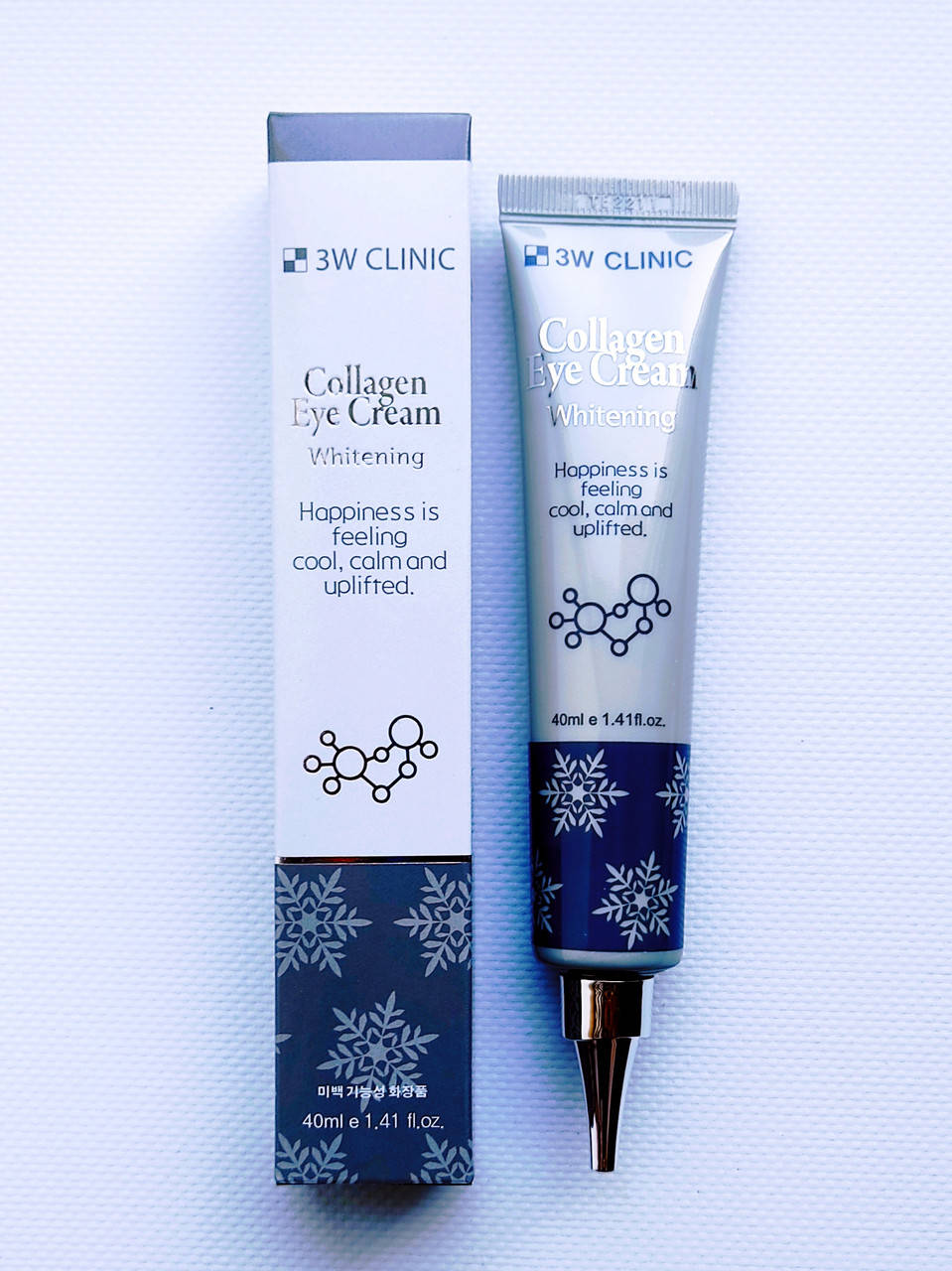 

Крем для век осветляющий с коллагеном 3W Clinic Collagen Eye Cream Whitening 40 мл