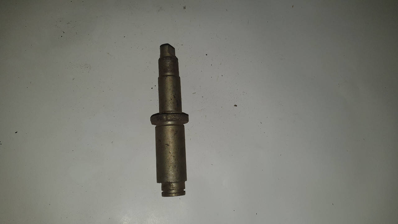

Ось колодки ЗИЛ-131, ЗИЛ-133ГЯ. 120-3502132.