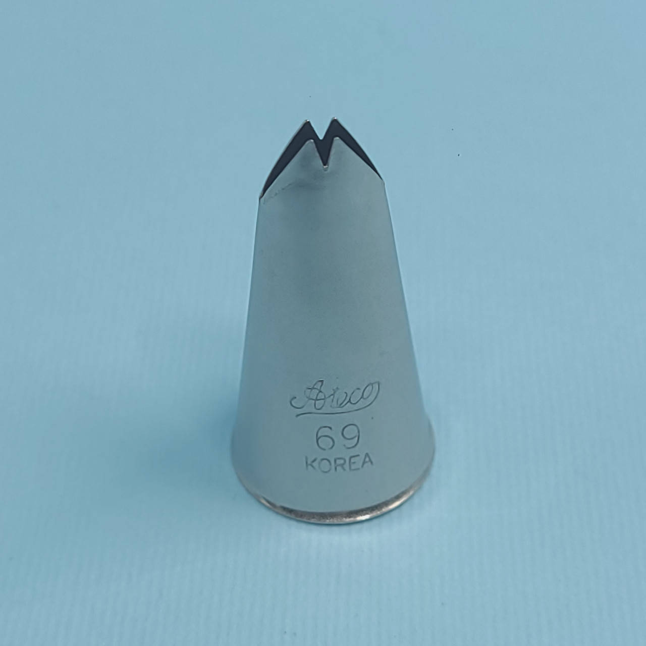 

Кондитерская насадка Ateco №69 листик