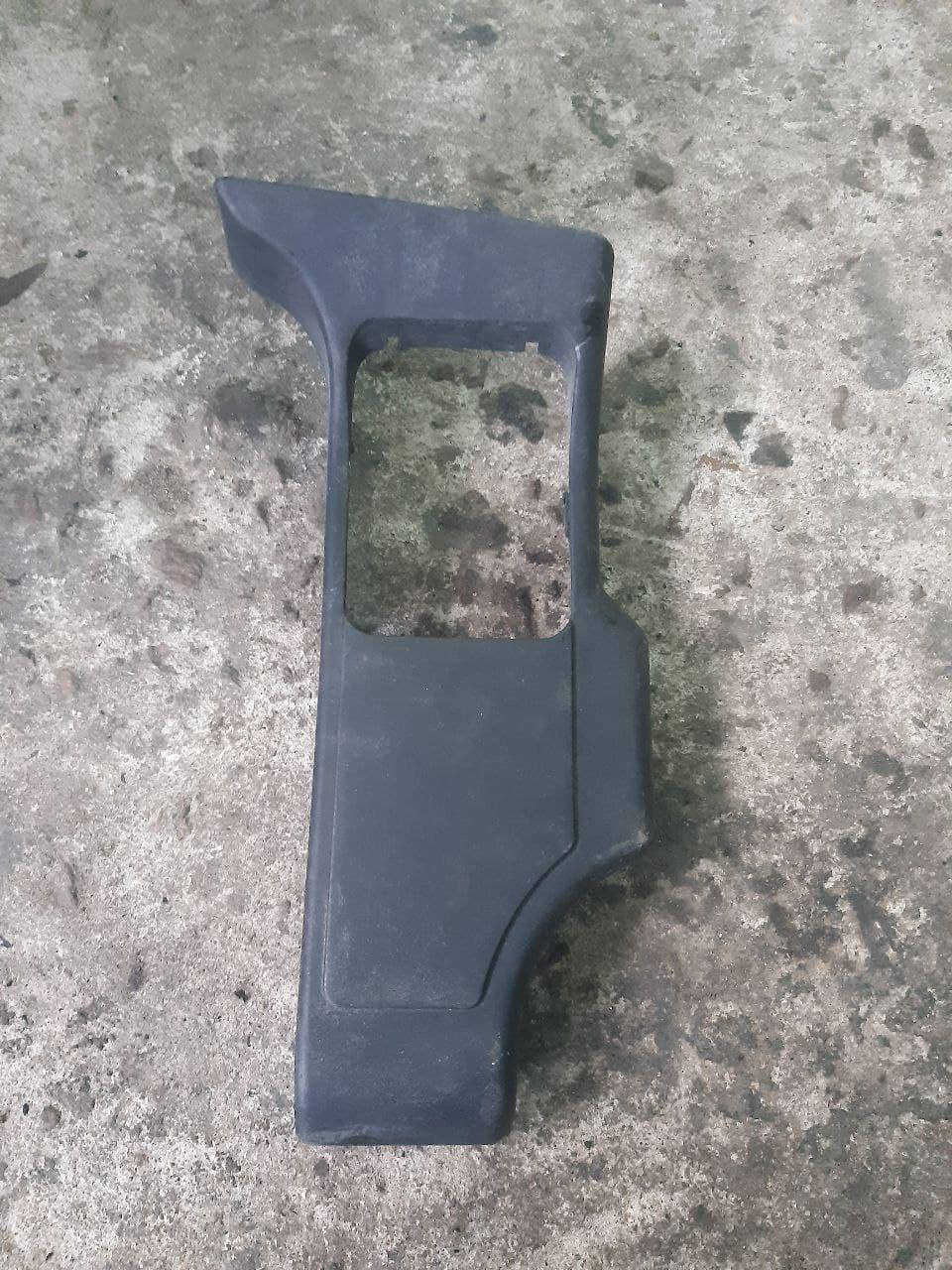 

Накладка бачка ГУР Audi A6 C5 4B0972807B