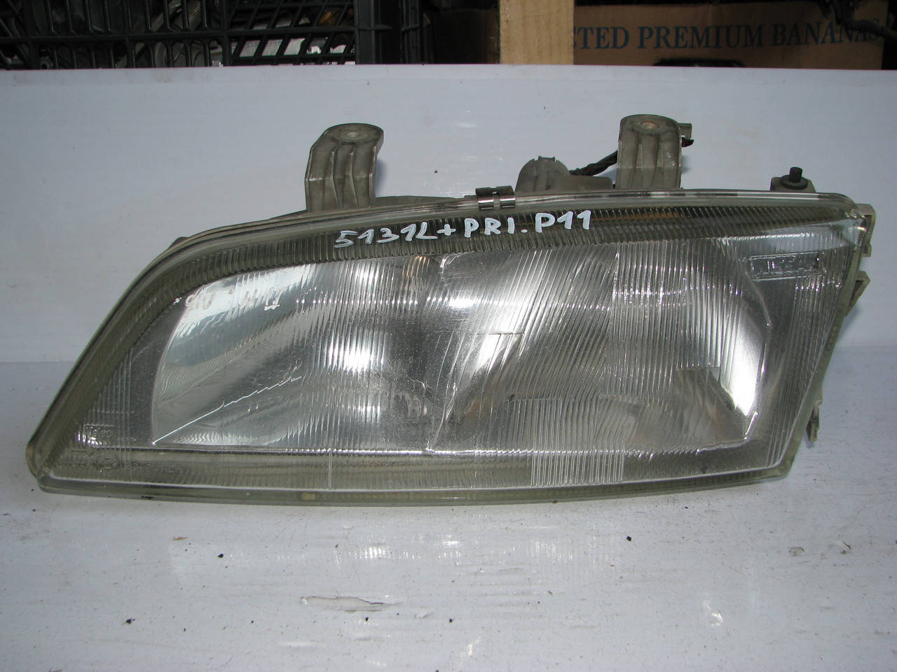 

Б/у фара п Nissan Primera P11, 260102F901, 260109F101