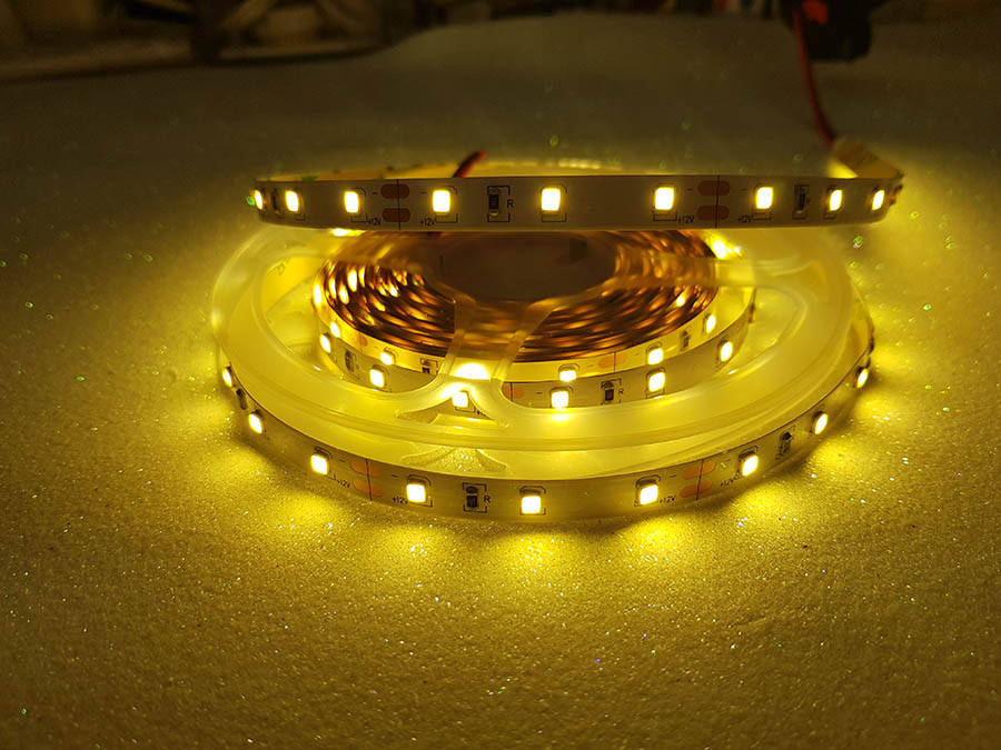

Светодиодная лента AVT теплая 12 вольт 4.8W 60led smd2835