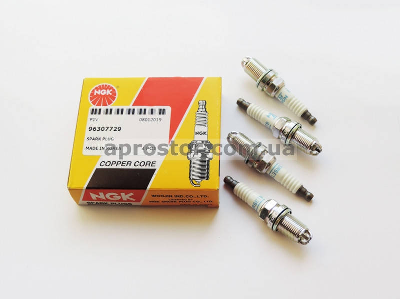 

Свечи зажигания Лачетти 1,8 LDA (NGK) 3-х контактные (4 шт) BKUR6ETB