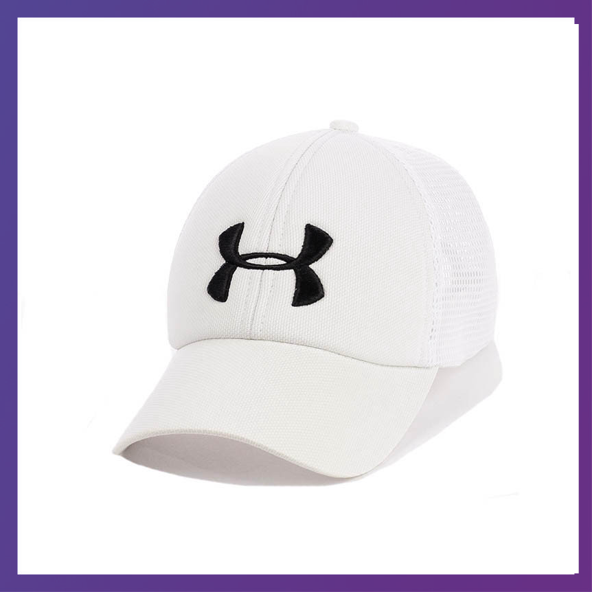

● Кепка с сеткой - Under Armour ● Белый