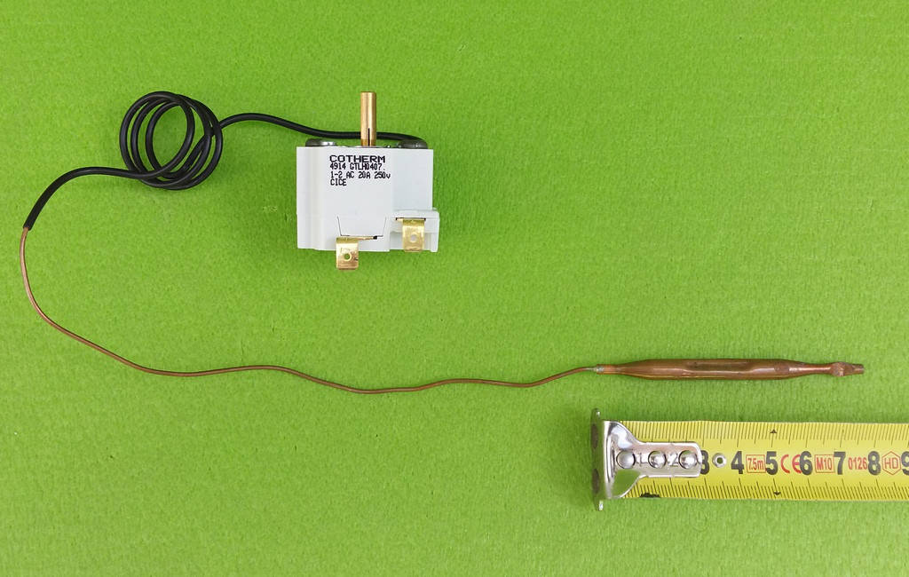 

Терморегулятор капиллярный COTHERM GTLH0407 / 20А / 250V / T150 / CICE для бойлеров Termal,Atlantic (Франция)