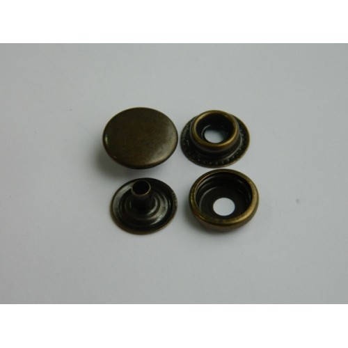 

Кнопка №61 - 15 мм антик