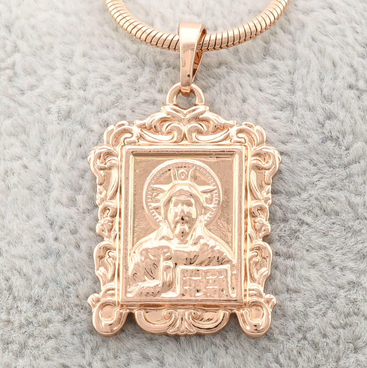 

Иконка Господь Вседержитель 70278 размер 28х16 мм вес 2.5 г позолота РО