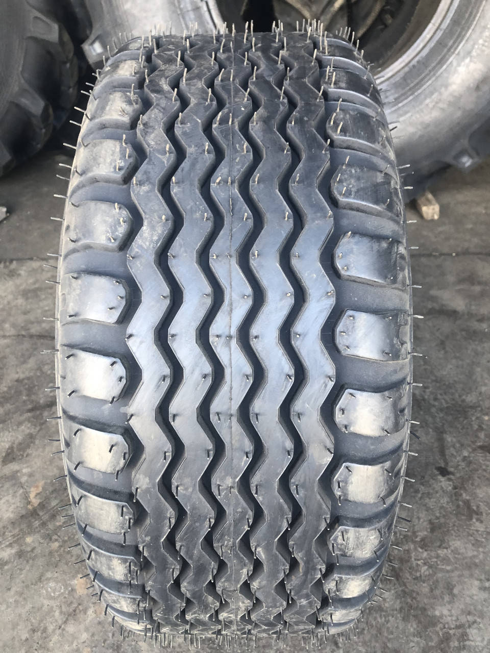 

10.0/75-15.3 Petlas UN1 130А8 14PR TL