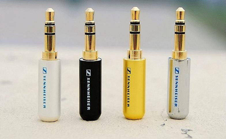 

Аудио штекер Jack 3.5 Sennheiser. 3 контакта