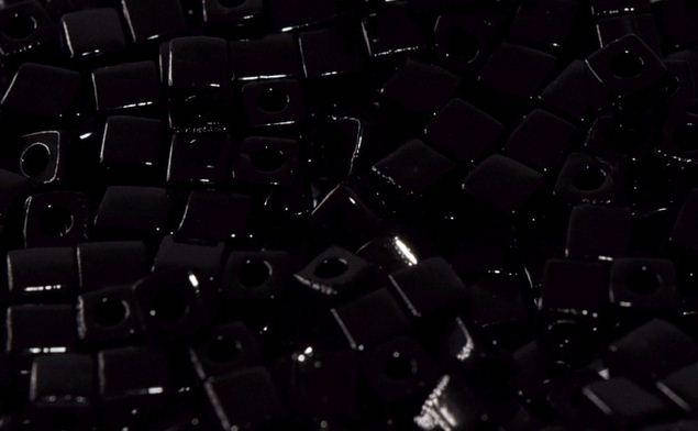 

Miyuki Square Beads 4 мм SB0401 Black