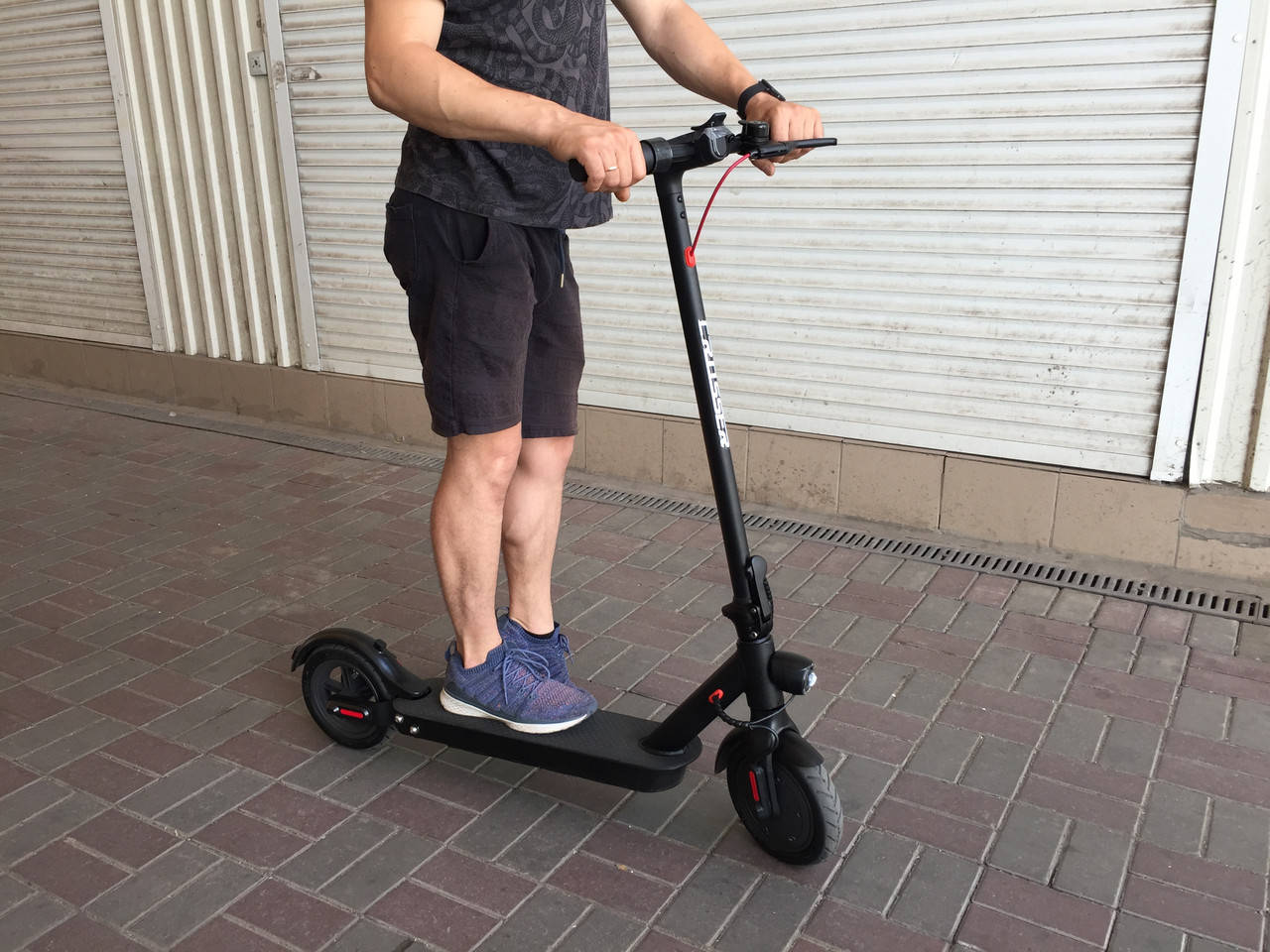 

Электросамокат Crosser E9 Premium 500 Вт - 7500 mAh. Колёса 10"
