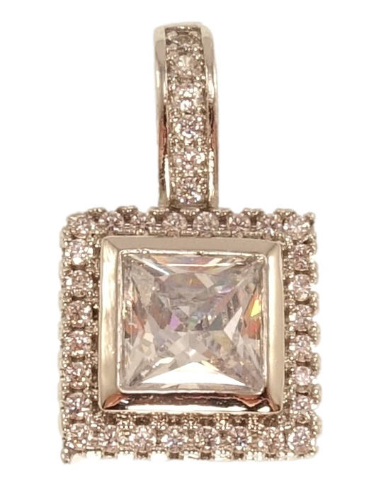 

Кулон Xuping Родий "Квадратный фианит в обрамлении циркония" для цепочки до 4мм