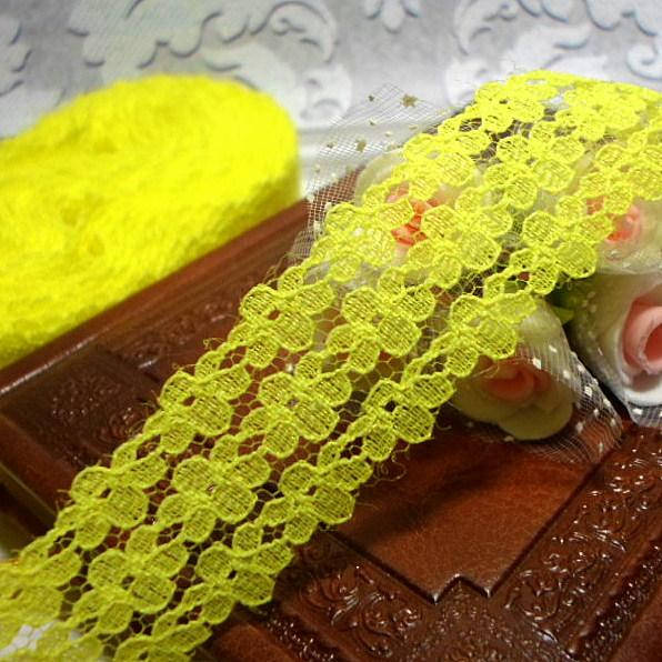 

Кружево "Фиалка" 2,5 см, цвет желтый, Белый
