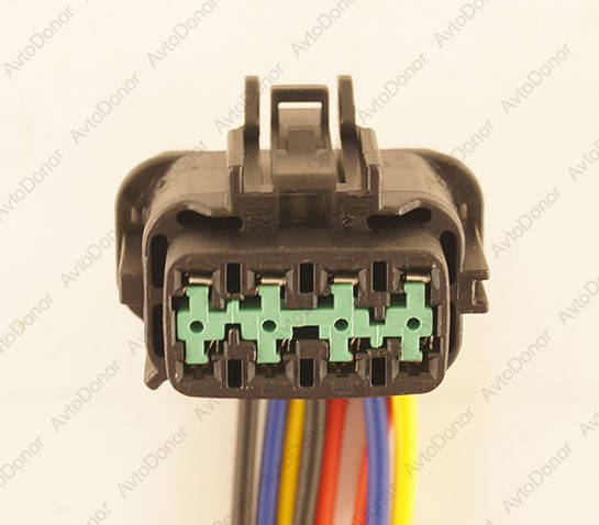 

Разъем автомобильный 8-пин/контактный. 30×20 мм. НОВЫЙ