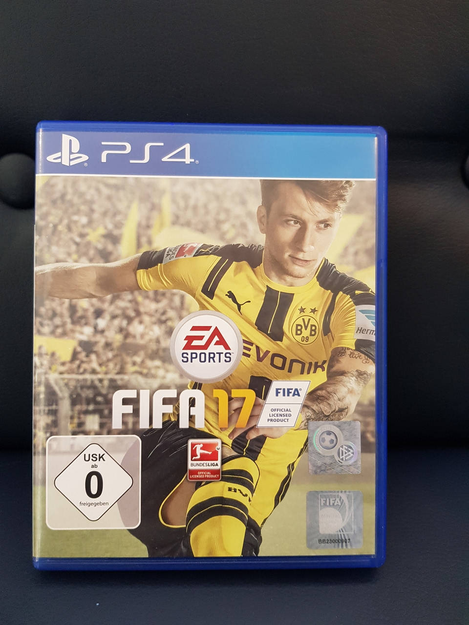 

FIFA 17 ігровий диск для PS4, бу