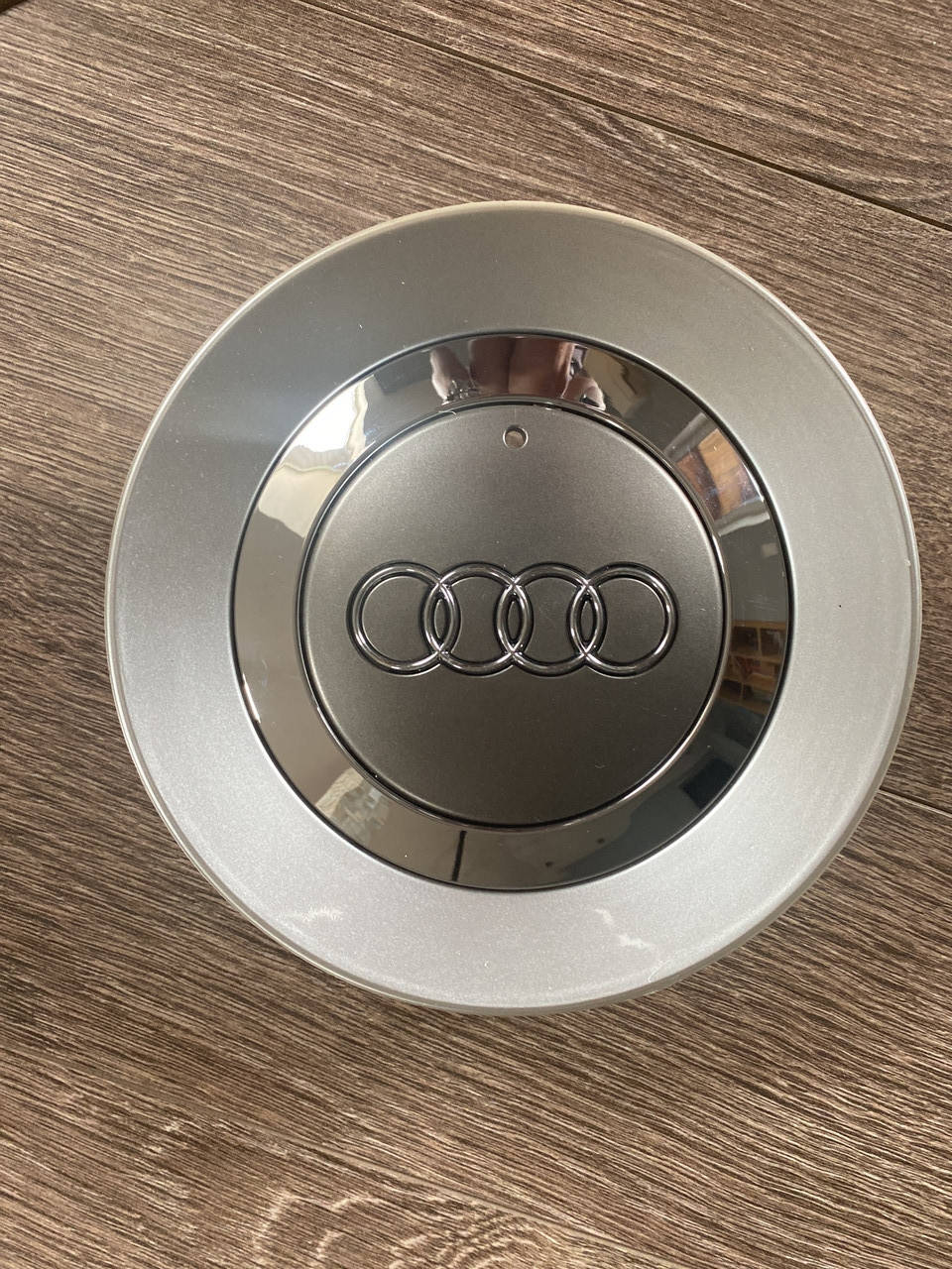 

Колпачок Колпачки на диски Audi 4F0601165 150мм