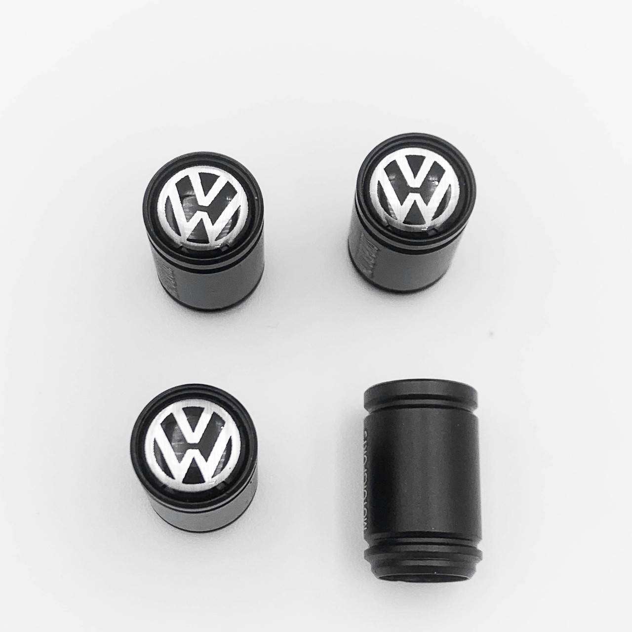 

Защитные колпачки на ниппеля Motosport VW (Фольцваген) 4 шт Черная