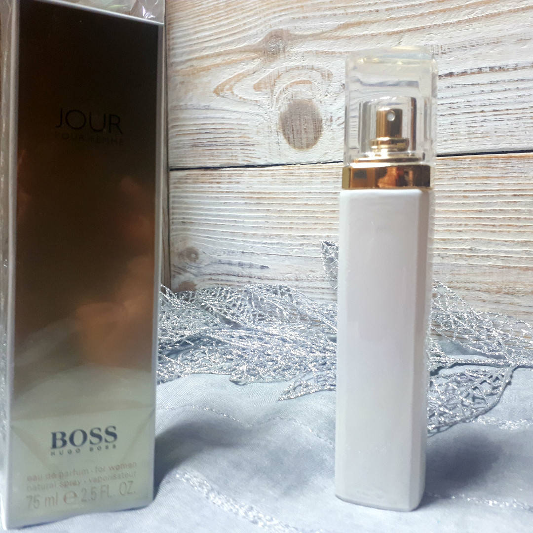 

Hugo Boss Jour Pour Femme Eau De Parfum Natural Spray - Vaporisateur 75ml.
