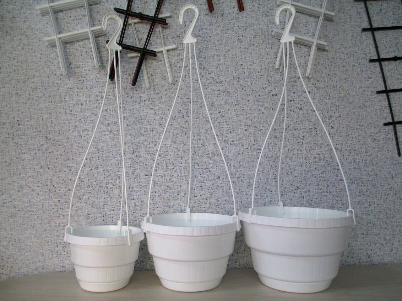 

Горшок подвесной 20см с поддончиком