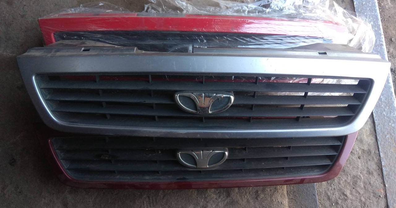 

Решетка радиатора Daewoo Nexia део нексия N 100