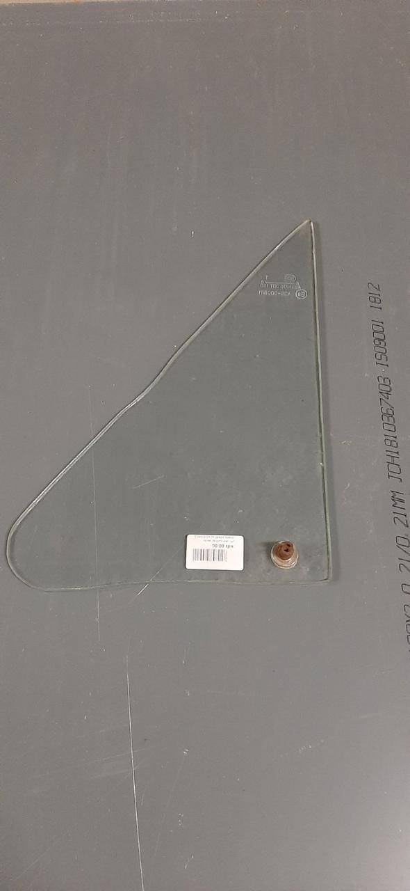 

Форточка 2121 правая