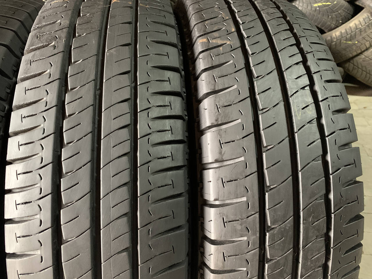 

Шини легкогрузові 205/75R16С Michelin Agilis від 7мм