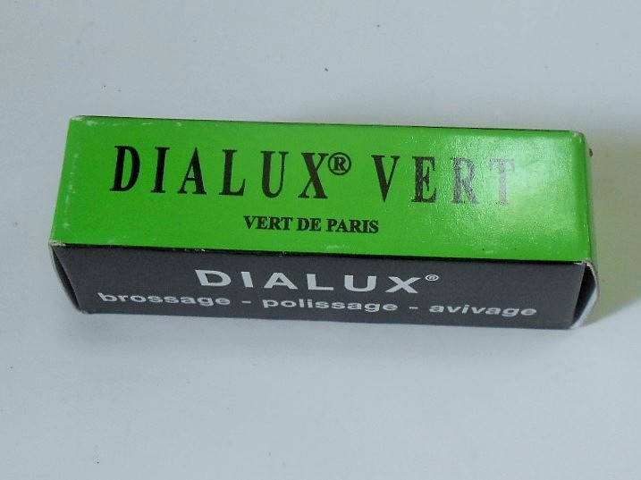 

Полировальная паста Dialux зеленая 110 г