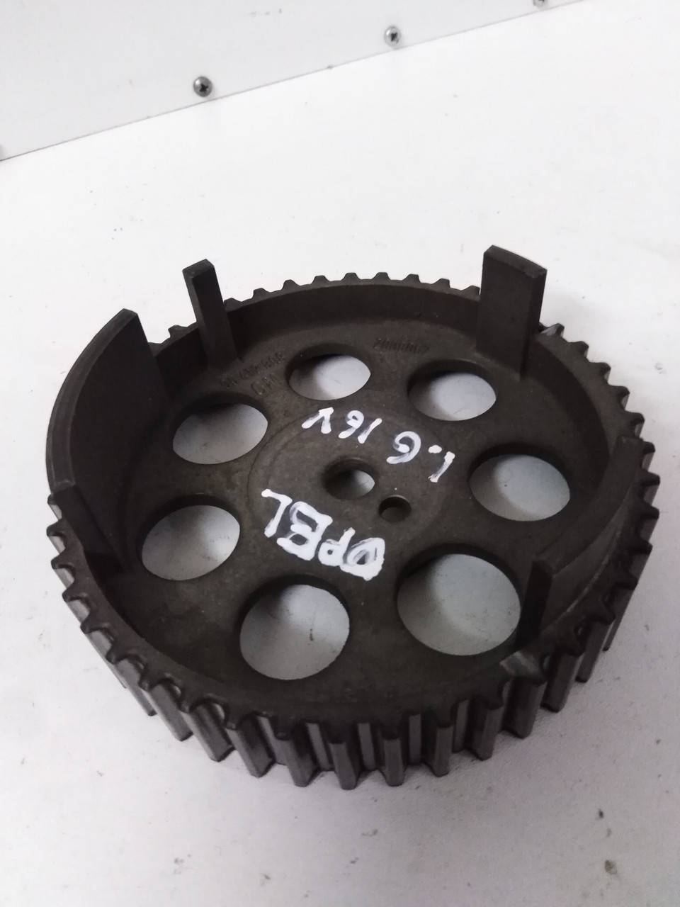 

Шестерня распредвала Opel Vectra, Astra, Опель Вектра, Астра 1,4 - 1,6 16V. 90412898.