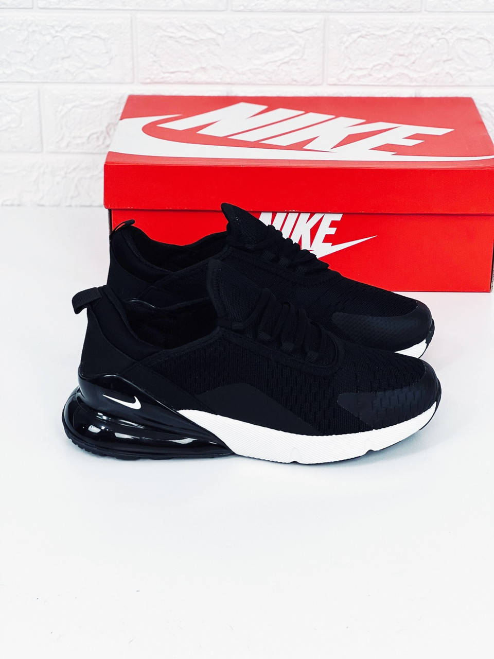 

Кроссовки мужские Nike air max 270 кросовки найк аир макс 270 40-45рр., Черный