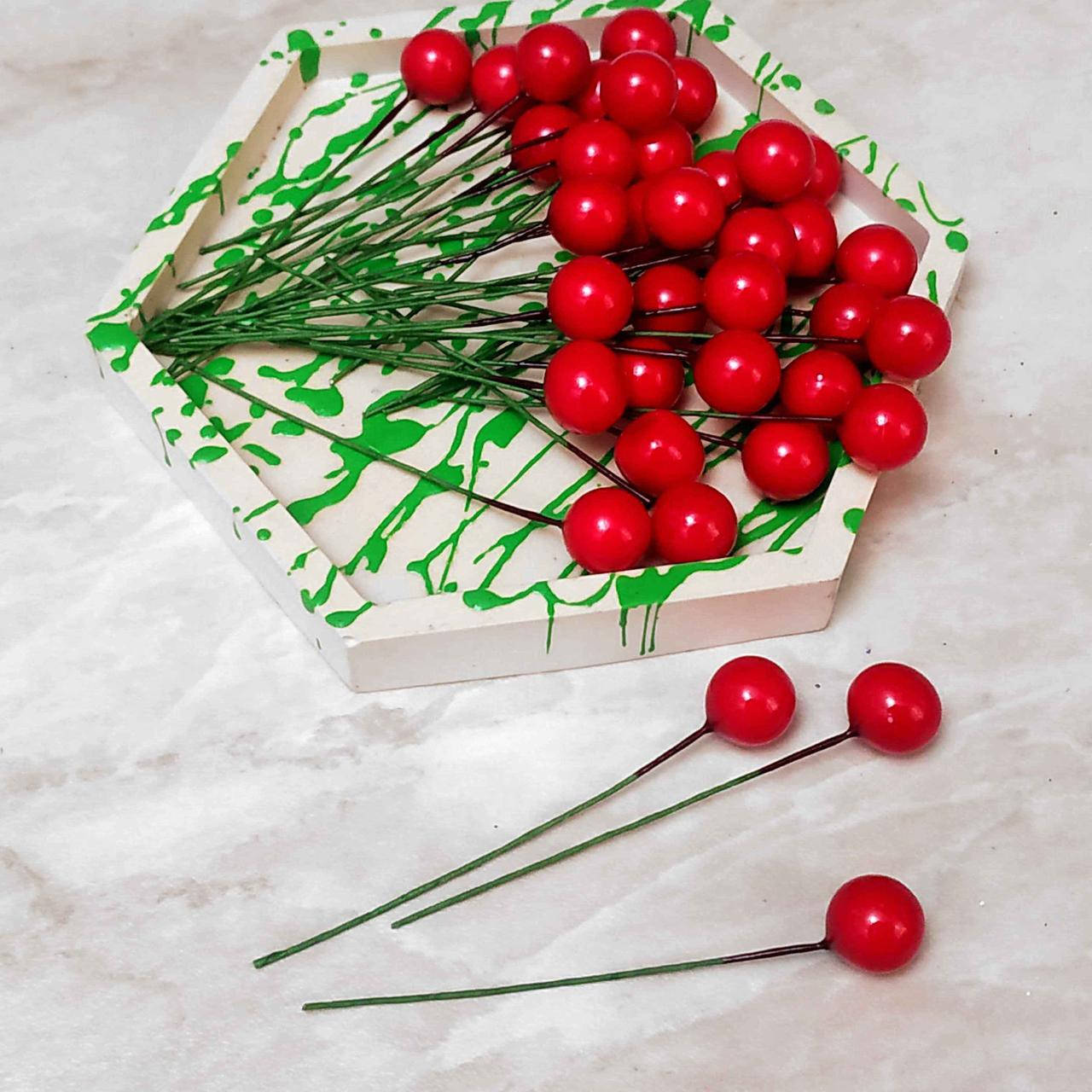 

Ягодки красные (10 мм) на проволоке