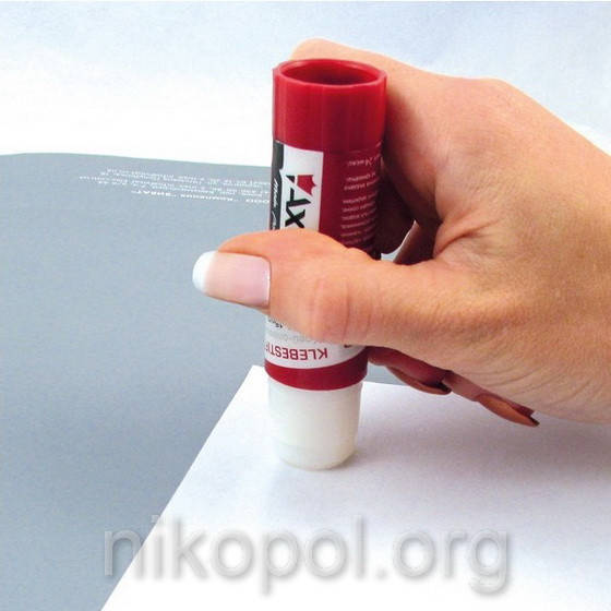 

Клей-карандаш Axent PVP 7112-А, 15 грамм