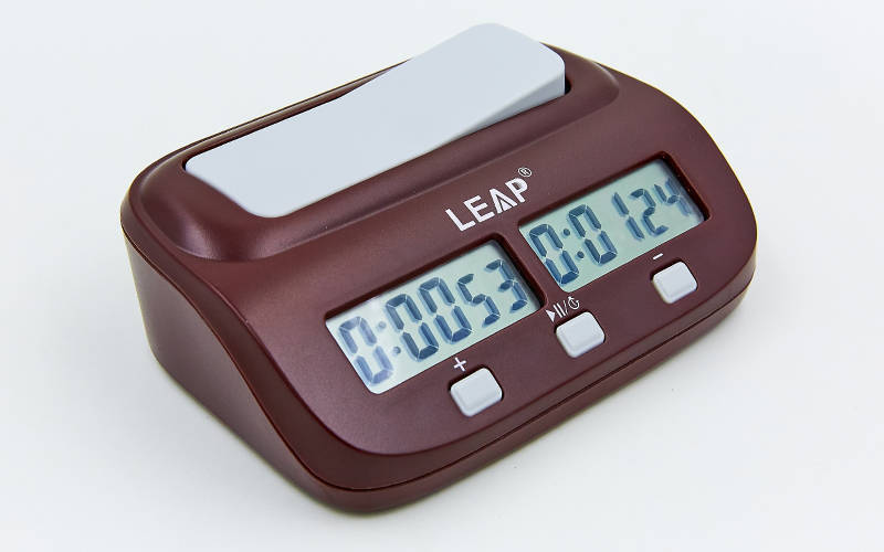

Часы шахматные электронные LEAP (пластик,коричневый)