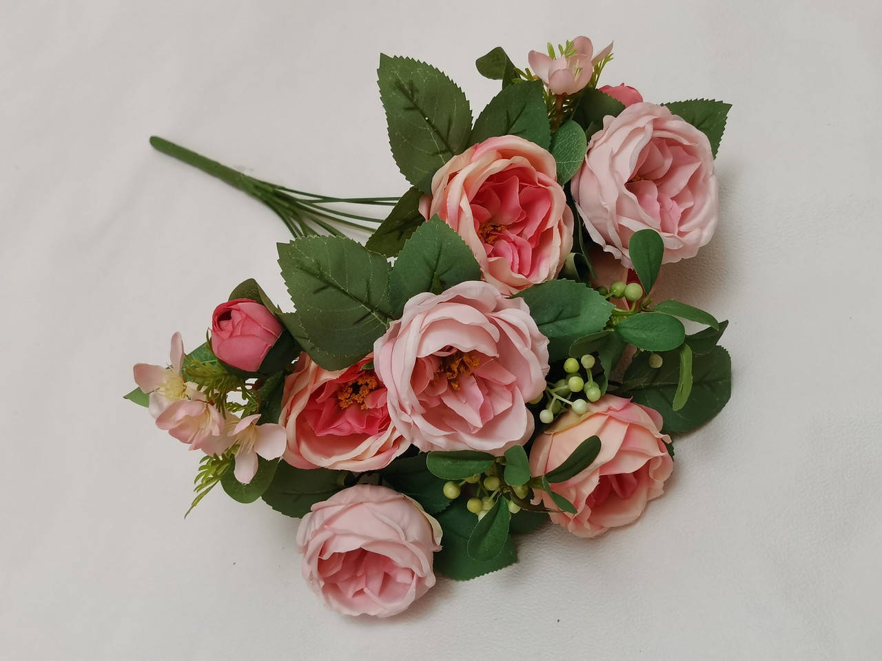 

Искусственные цветы. Букет роз "Остин" нежно-коралловый