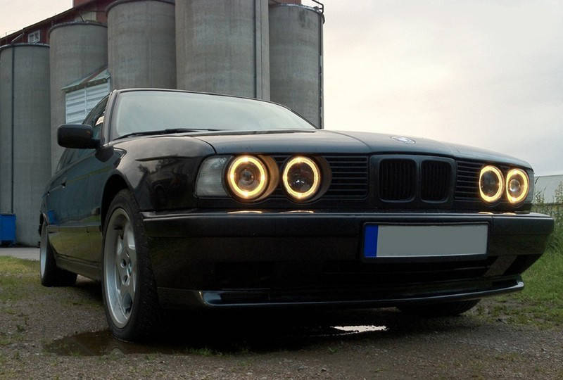 

CCFL Ангельские глазки на BMW E30, E32, E34 Желтые