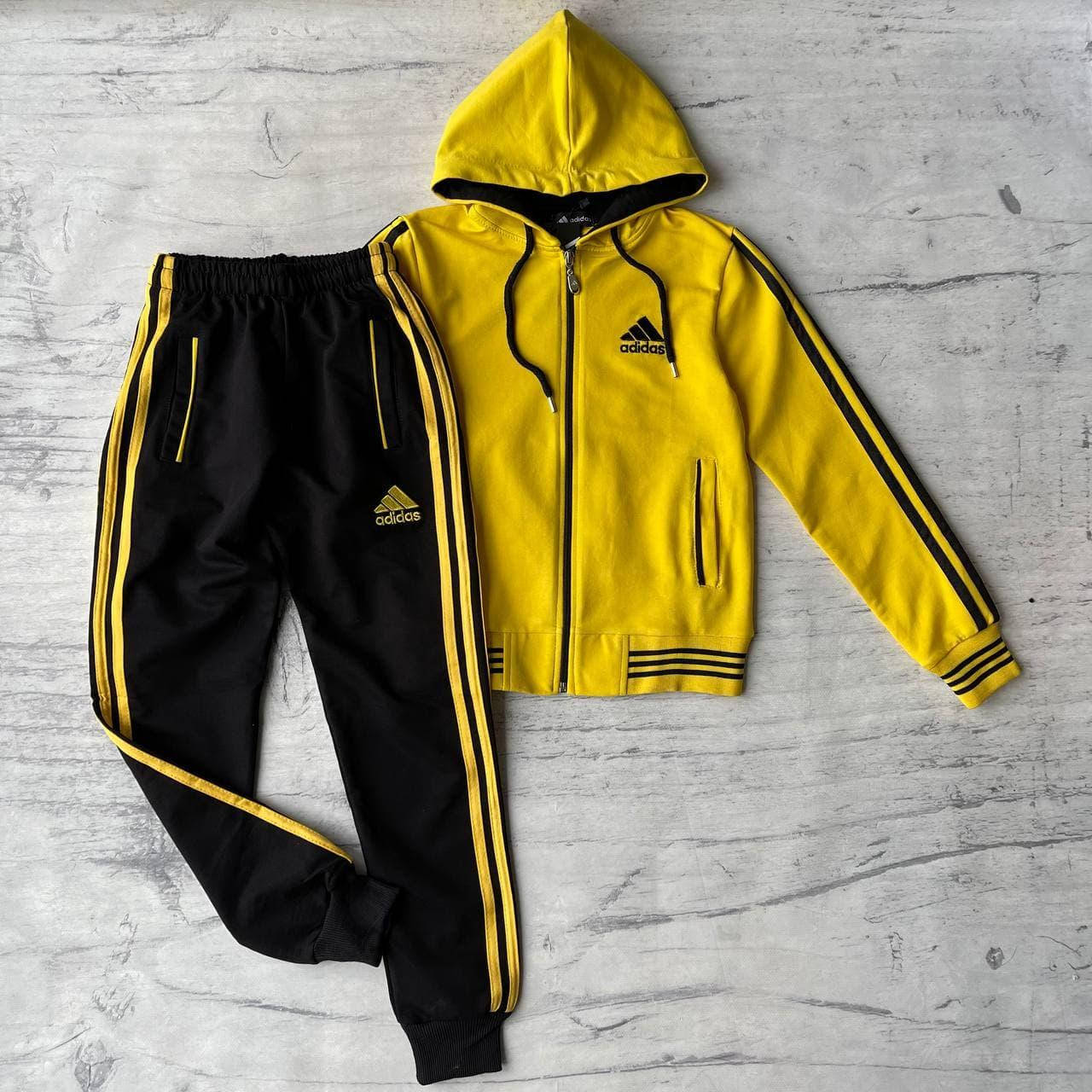 

Спортивный костюм на мальчика подростка в стиле Adidas 12. Размер 128 см, 164 см