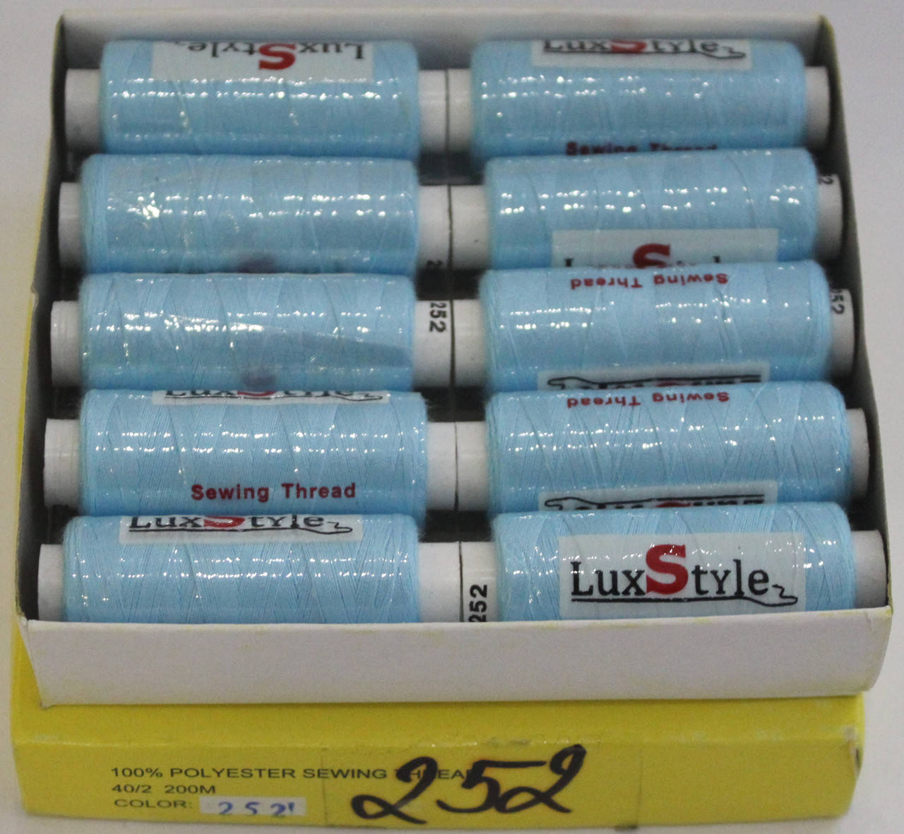 

Нитки швейные LuxStyle 40/2-200м (100% полиэстeр) №252, Разные цвета